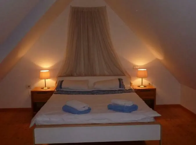 Feriehus Chalet Bovec *