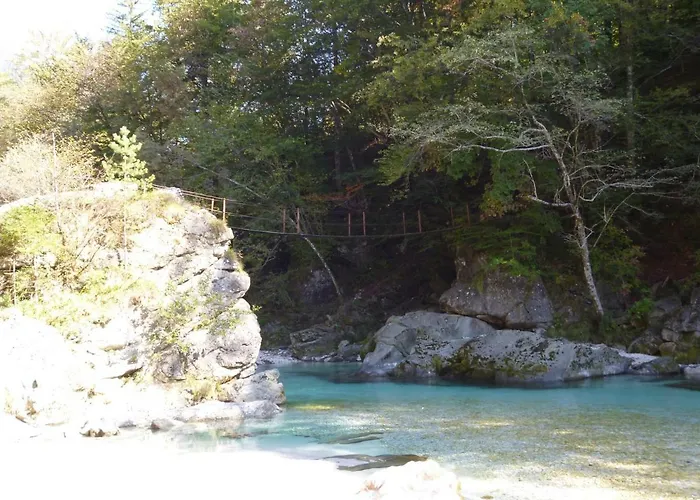 Chalet Bovec בית נופש בובק